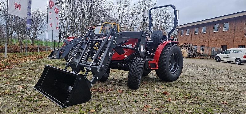 Tym f25rn traktor 25 ps allrad traktor tym frontlader erdschaufel kommunalbereifung 280/70 r16 // 380/70 r24 Tractor 20.499 EUR