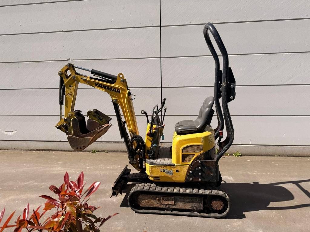 Yanmar SV08-1A Minikoparka 9000 €