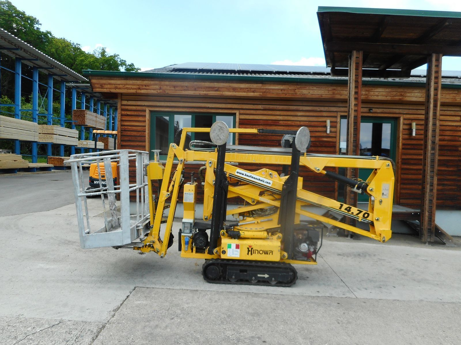 E-FARM: hinowa goldlift 14.70 bi-energie u. verstellfahrwerk! - Samopogonska platforma - id TXVQERK - 17.500 € - Leto izgradnje: 2006 - Avstrija