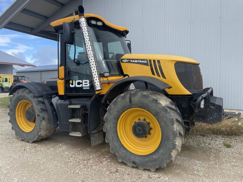 JCB Fastrac 3230 tractor €49,000