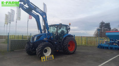 E-FARM: New Holland T6.145 - Tractor - id 6LGJMD7 - €58,000 - Year of construction: 2020 - Engine hours: 4,000,Engine power (HP): 116,France