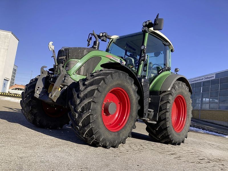 Fendt 516 Vario Power Tractor €86,000