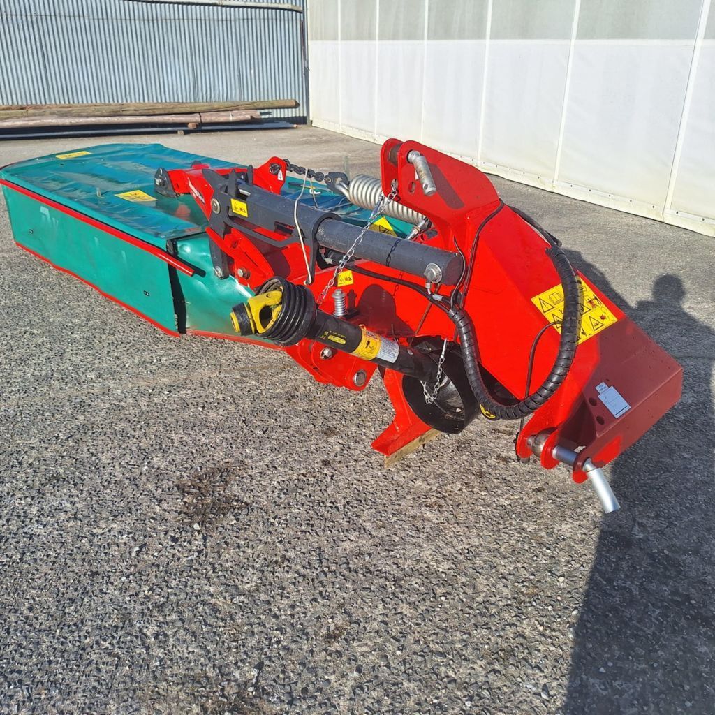 Kverneland 2828m Mower €11,000