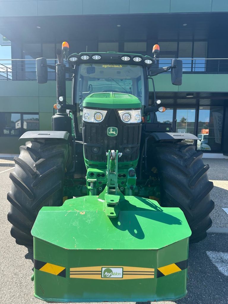 John Deere 6R 195 Tractor €134,500
