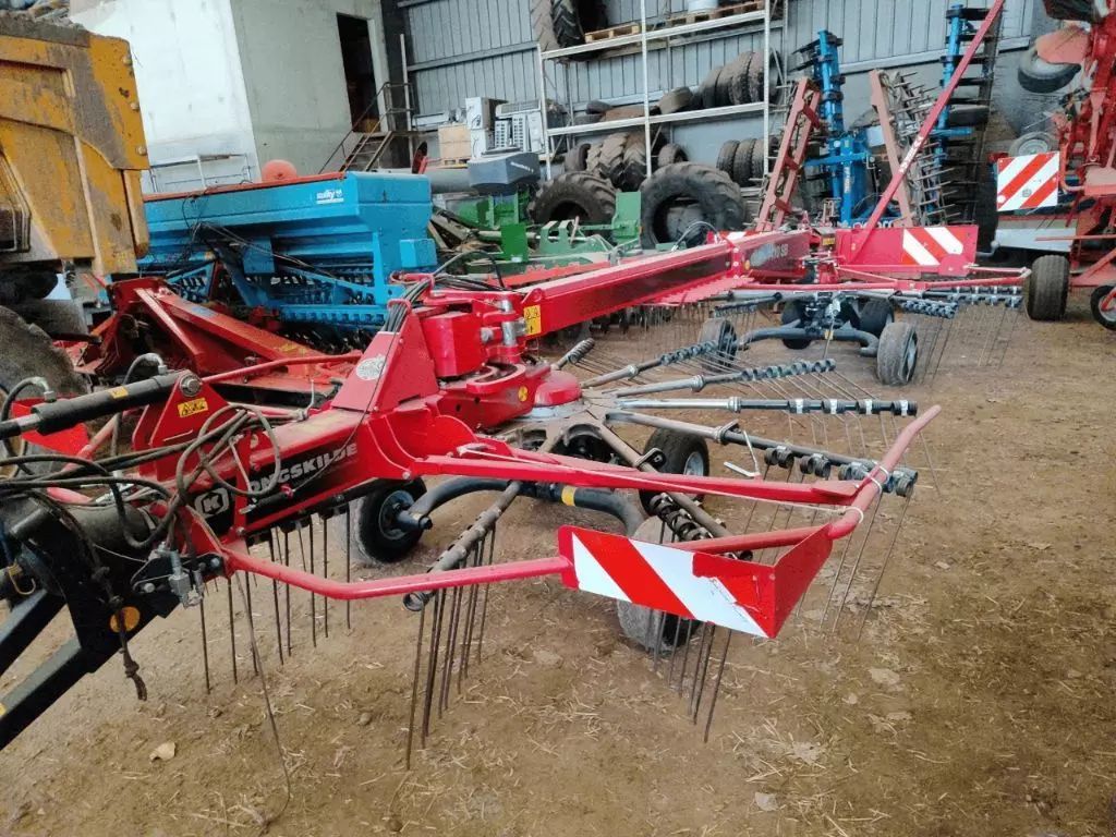 KONGSKILDE R+ 1410 SB Zgrabiarka pokosowa 11 000 €