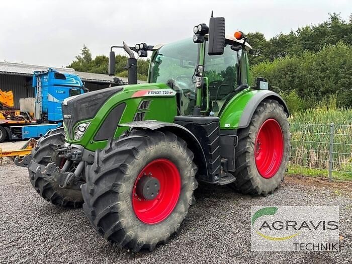 E-FARM: Fendt 720 Vario ProfiPlus - Τρακτέρ - id A4KZ4UD - 112.900 € - Χρονία: 2020 - Μετρητής ωρών: 2.702,Ισχύς κινητήρα: 201,Γερμανία