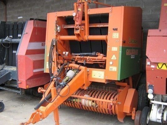 E-FARM: Gallignani 6800l - Πρέσσα - id LALJWAJ - 7.000 € - Χρονία: 1995 - Γαλλία