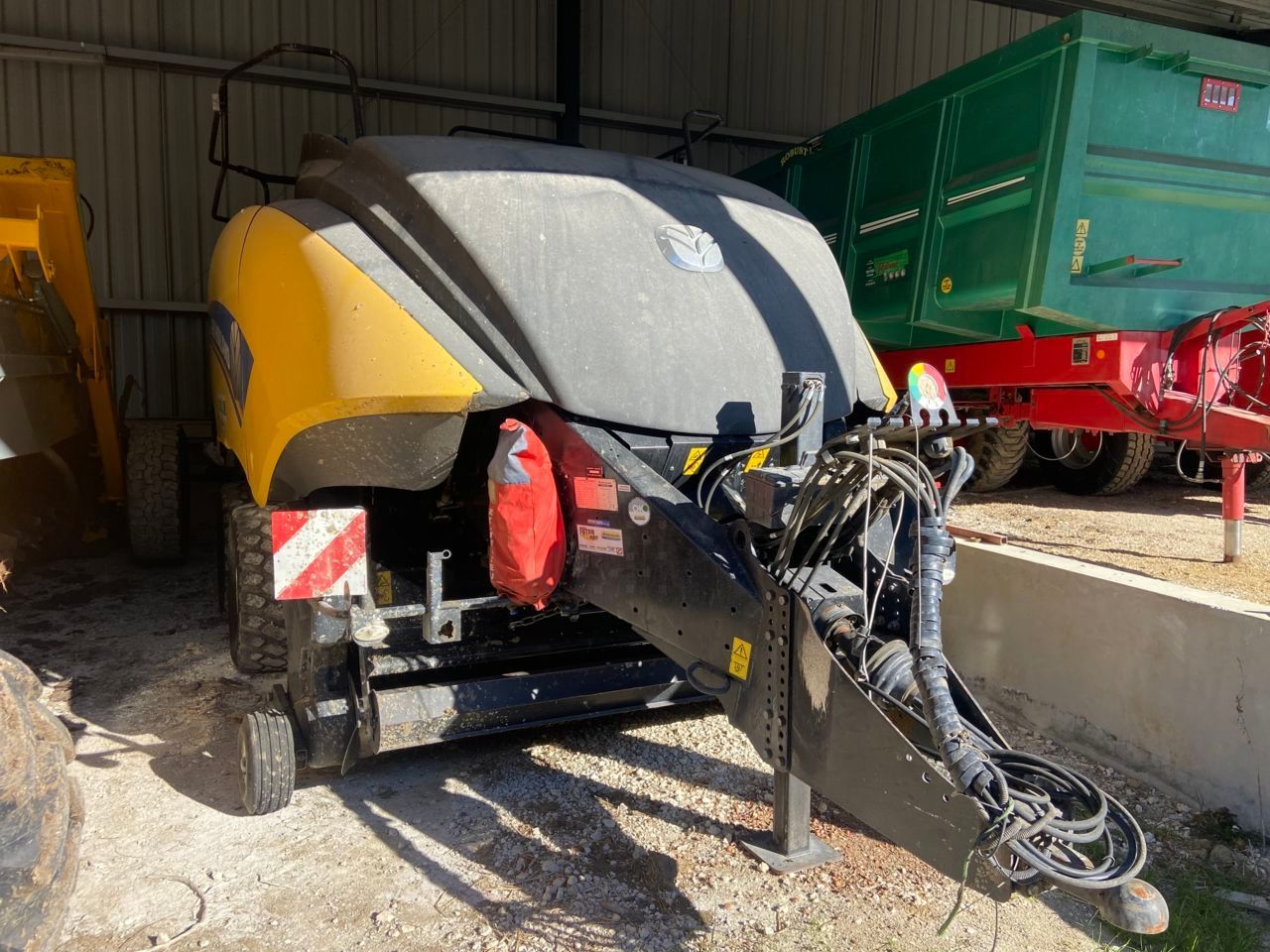 New Holland BB 1290 Plus Baler €60,000