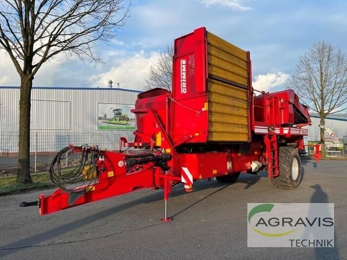 E-FARM: Grimme se 150-60 nb - Arracheuse de pomme de terre - id KCK9NJJ - 129 900 € - Année: 2020 - Allemagne