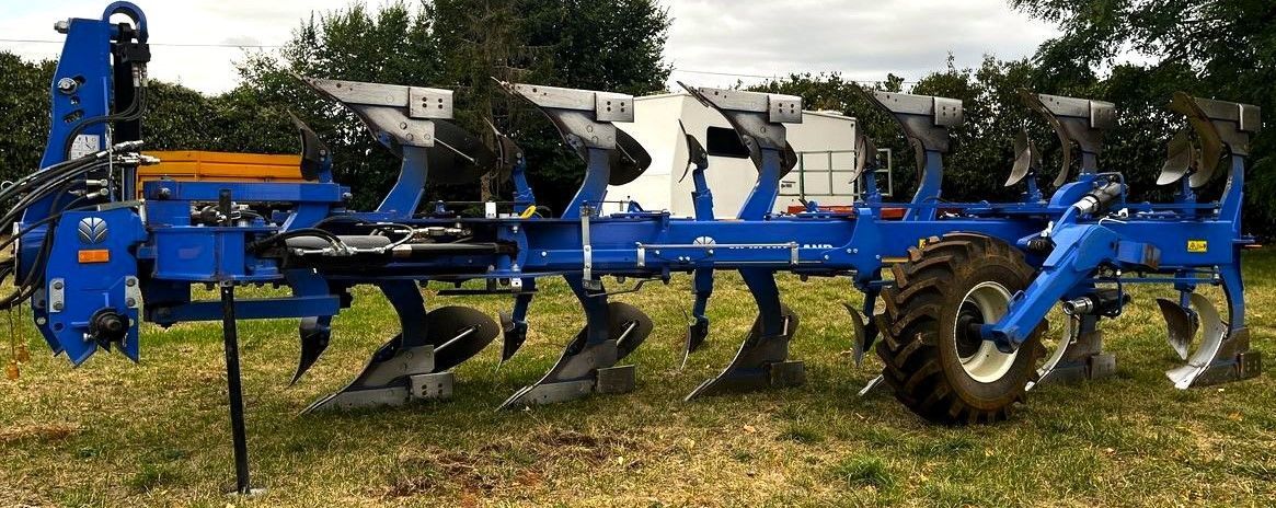 E-FARM: New Holland pxv h5 - Arado - id PMGWAFB - 29.995 € - Año: 2022 - Francia