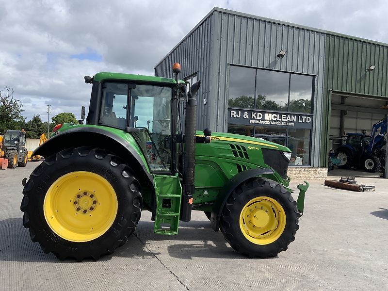 E-FARM: John Deere 6150 M - Traktor - id XULCTXM - 39.863 € - Produktionsår: 2013 - Motortimer: 12.110,Storbritanien