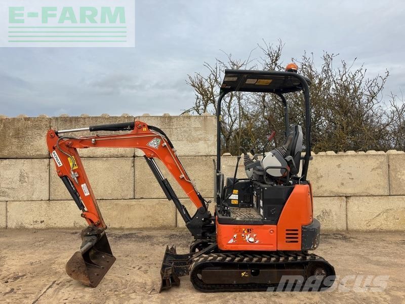 Hitachi zx19 Mini excavadora  13.582 €