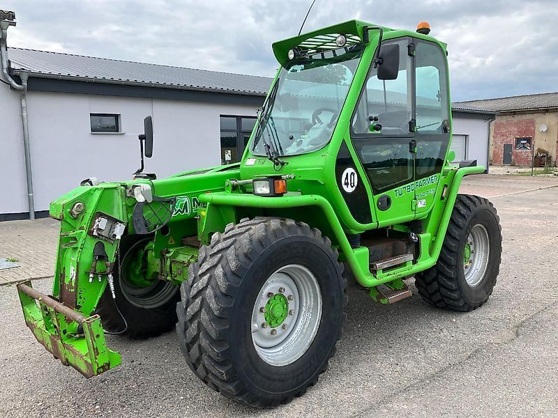 E-FARM: Merlo p 40.7-cs - Chargeur télescopique  - id AFMHPHF - 35 000 € - Année: 2013 - Lecture du nombre d'heure: 5 800,Puissance du moteur (chevaux): 140,Allemagne