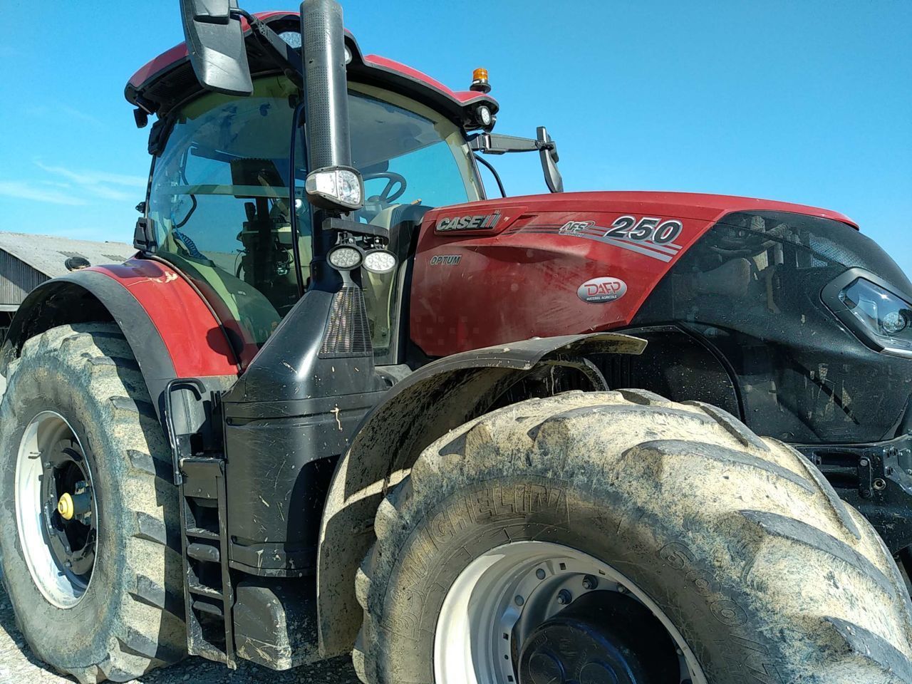 E-FARM: Case IH Optum 250 CVX - Tractor - id ANPIAUE - 148.000 € - Año: 2022 - Horas: 2200,Potencia del motor: 250,Francia