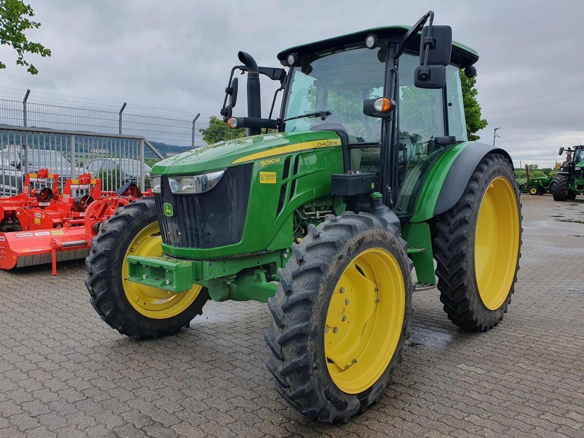John Deere 5090 M Traktor