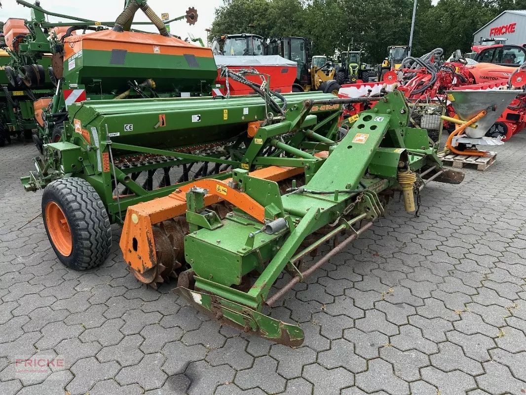 E-FARM: Amazone ke 402 + d8-40 super - Semoir - id H8GZ9PZ - 4 950 € - Année: 1997 - Allemagne