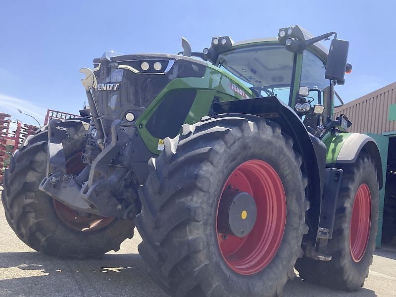 E-FARM: Fendt 942 Vario ProfiPlus - Traktor - id HZSETWJ - 195.000 € - Produktionsår: 2020 - Motortimer: 6.300,Motoreffekt (HP): 414,Tyskland