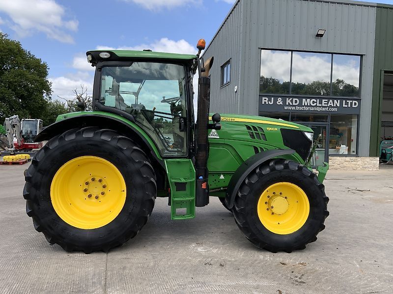 E-FARM: John Deere 6150 R - Tracteur - id L8JCLCR - 45 794 € - Année: 2015 - Lecture du nombre d'heure: 8 625,Royaume-Uni