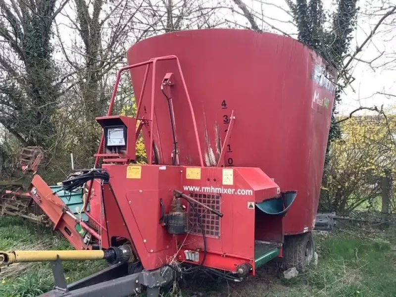 E-FARM: RMH mixell141 - Mixer feeder - id 9AKUELI - €6,500 - Year of construction: 2012 - France