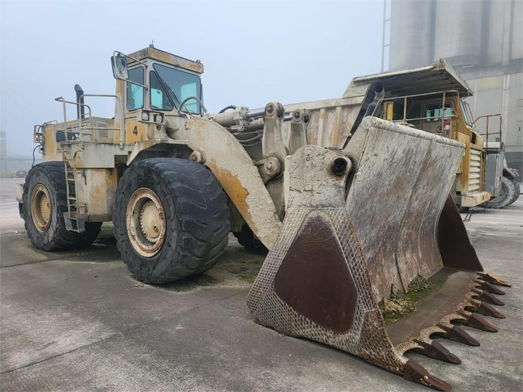 Caterpillar 988B Wheel loader €28,500