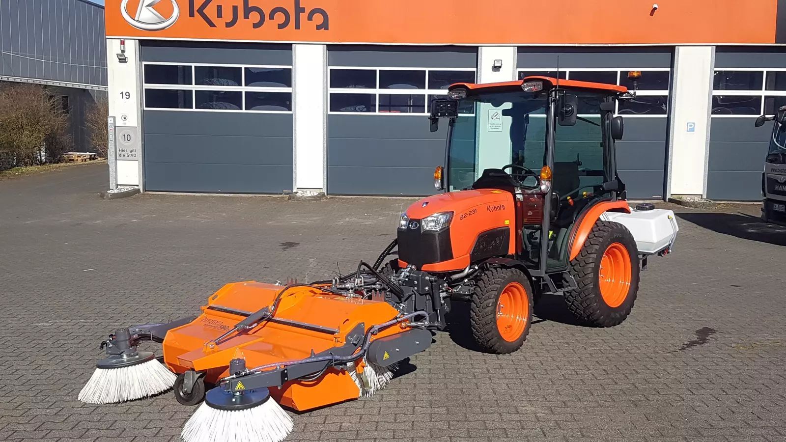 E-FARM: Bema kommunal dual 580-1400 - Kommunaltechnik - id J6NHDA9 - 7.800 € - Baujahr: 2025 - Deutschland