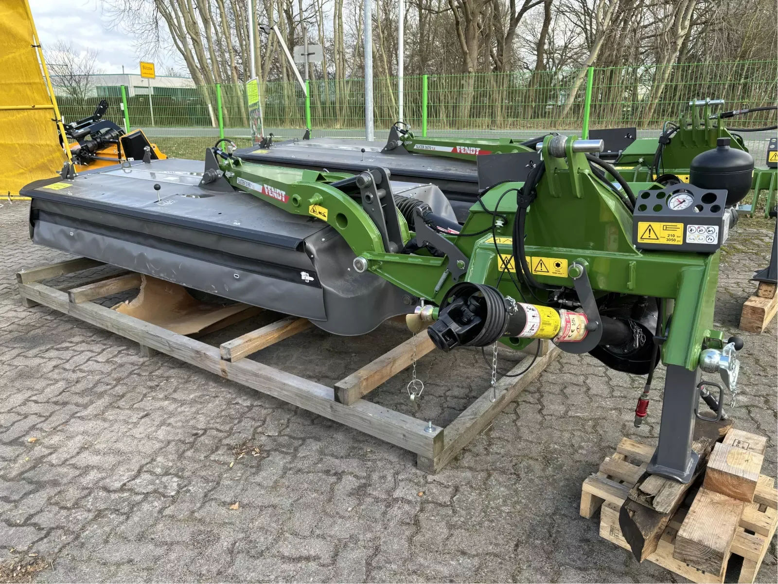 E-FARM: Fendt Slicer 3160 TLX - Segadora - id VGETCKM - 14.500 € - Año: 2024 - Alemania