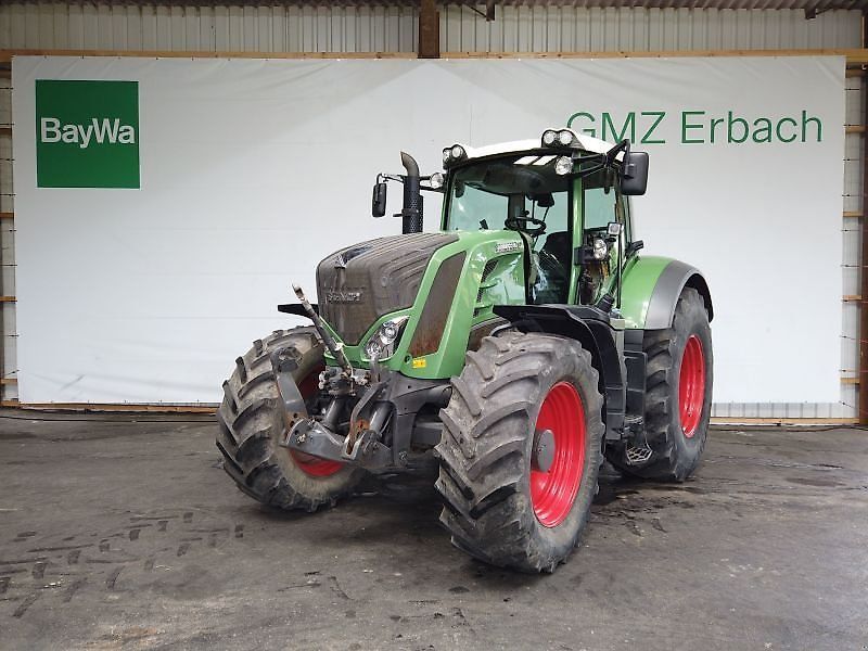 E-FARM: Fendt 826 Vario Profi - Tractor - id RQA8NHZ - €72,900 - Year of construction: 2015 - Engine hours: 6,700,Engine power (HP): 260,Germany