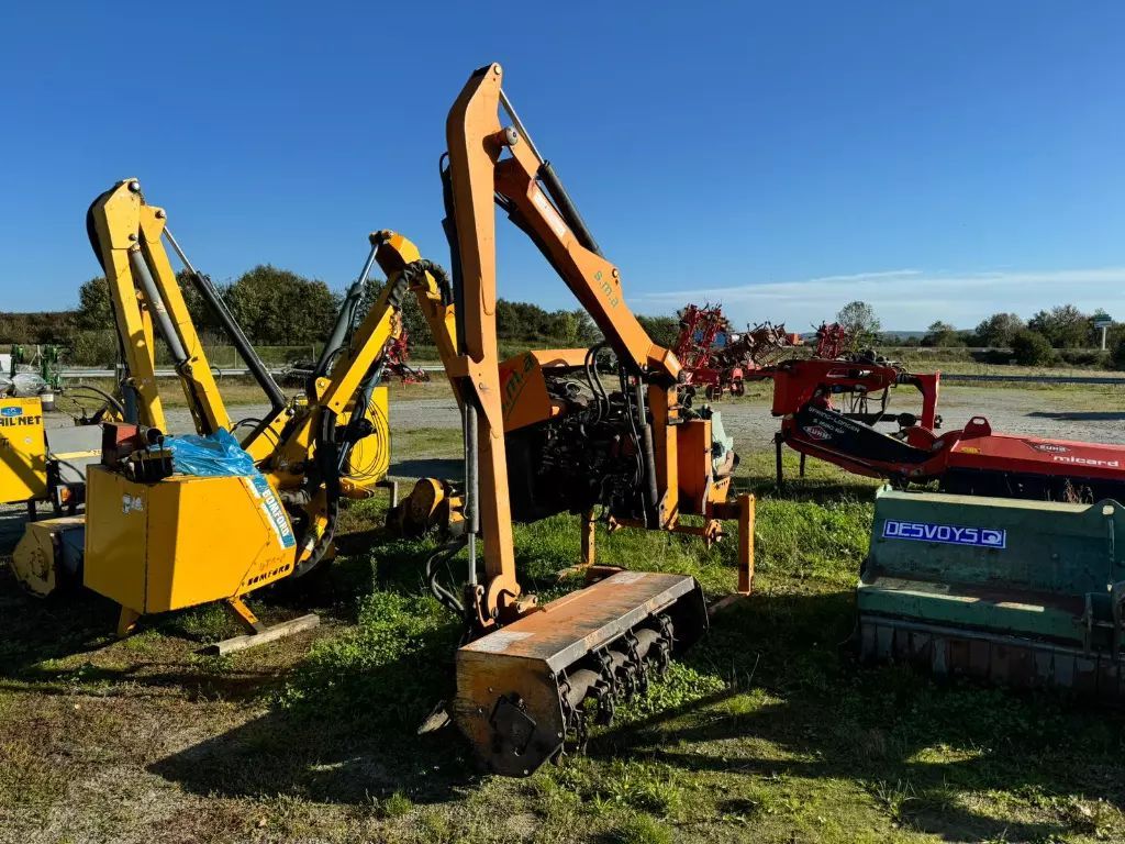 E-FARM: sma léopard 1045 - Kosiarka wertykalna - id K9BTPA3 - 7900 € - Rok produkcji: 2006 - Francja