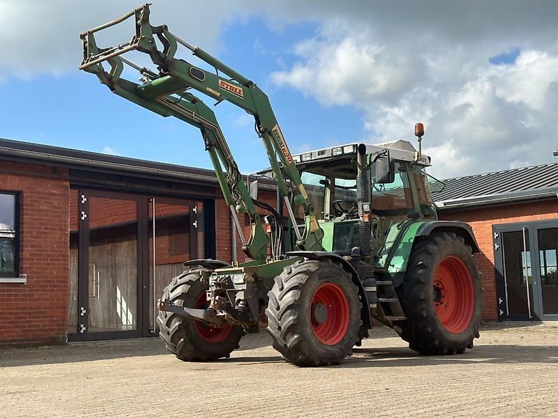 E-FARM: Fendt 380GTA - Tractor - id SFHJU1Z - €44,500 - Year of construction: 2001 - Engine hours: 11,650,Engine power (HP): 94,Germany