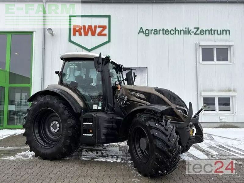 Valtra T 235 D Tractor €144,538