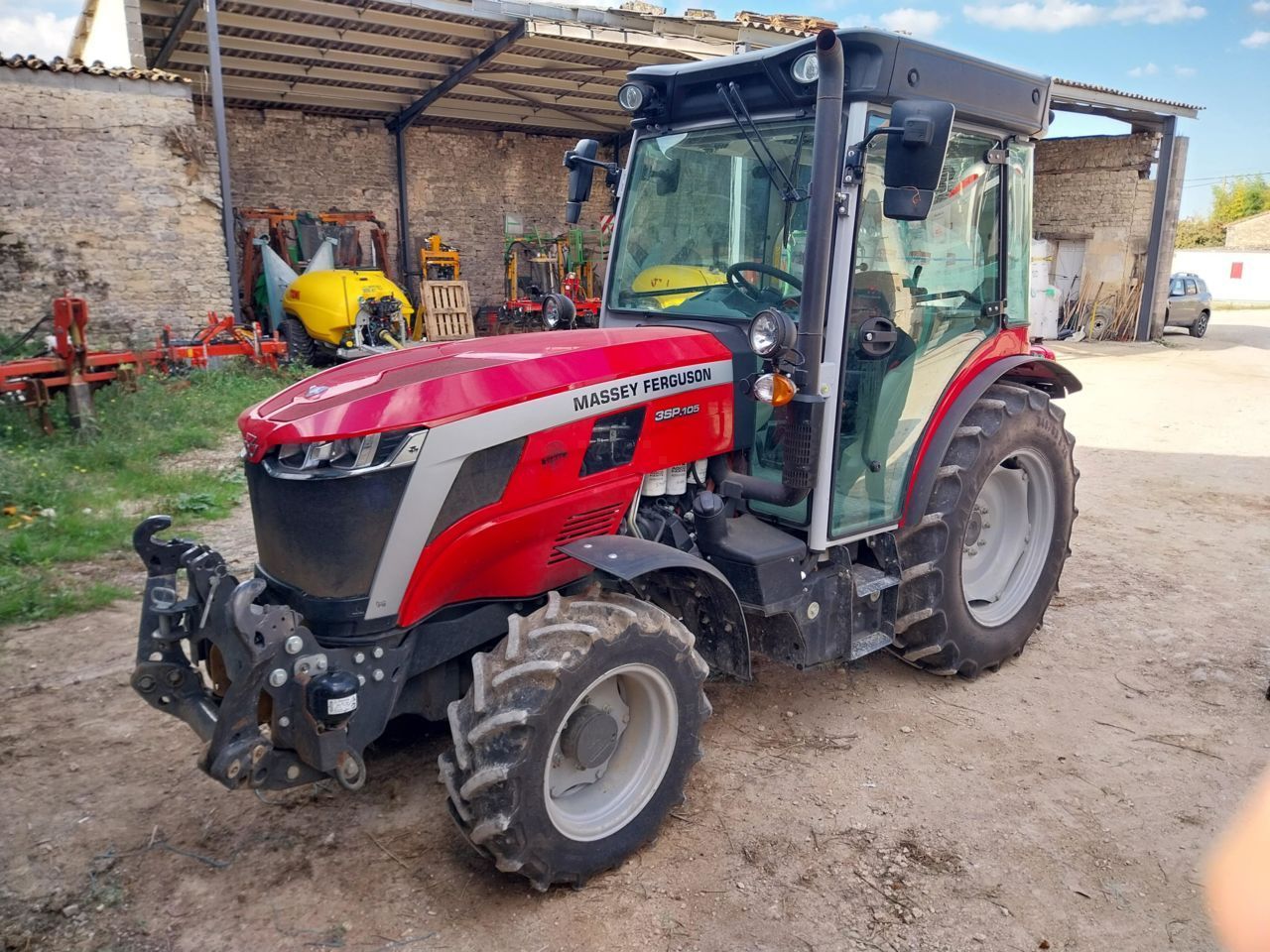 E-FARM: Massey Ferguson 3sp.105 - Traktor - id NUK5ARV - Rok produkcji: 2023 - Motogodziny: 860,Moc silnika: 105,Francja