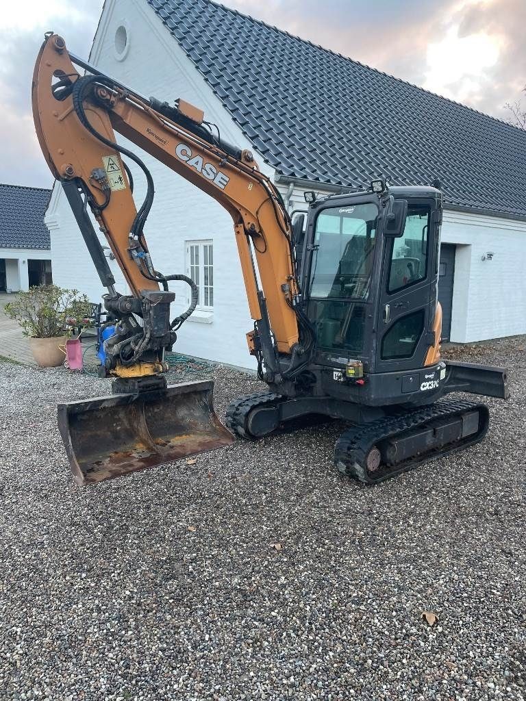 Case IH cx 37 c Minikoparka