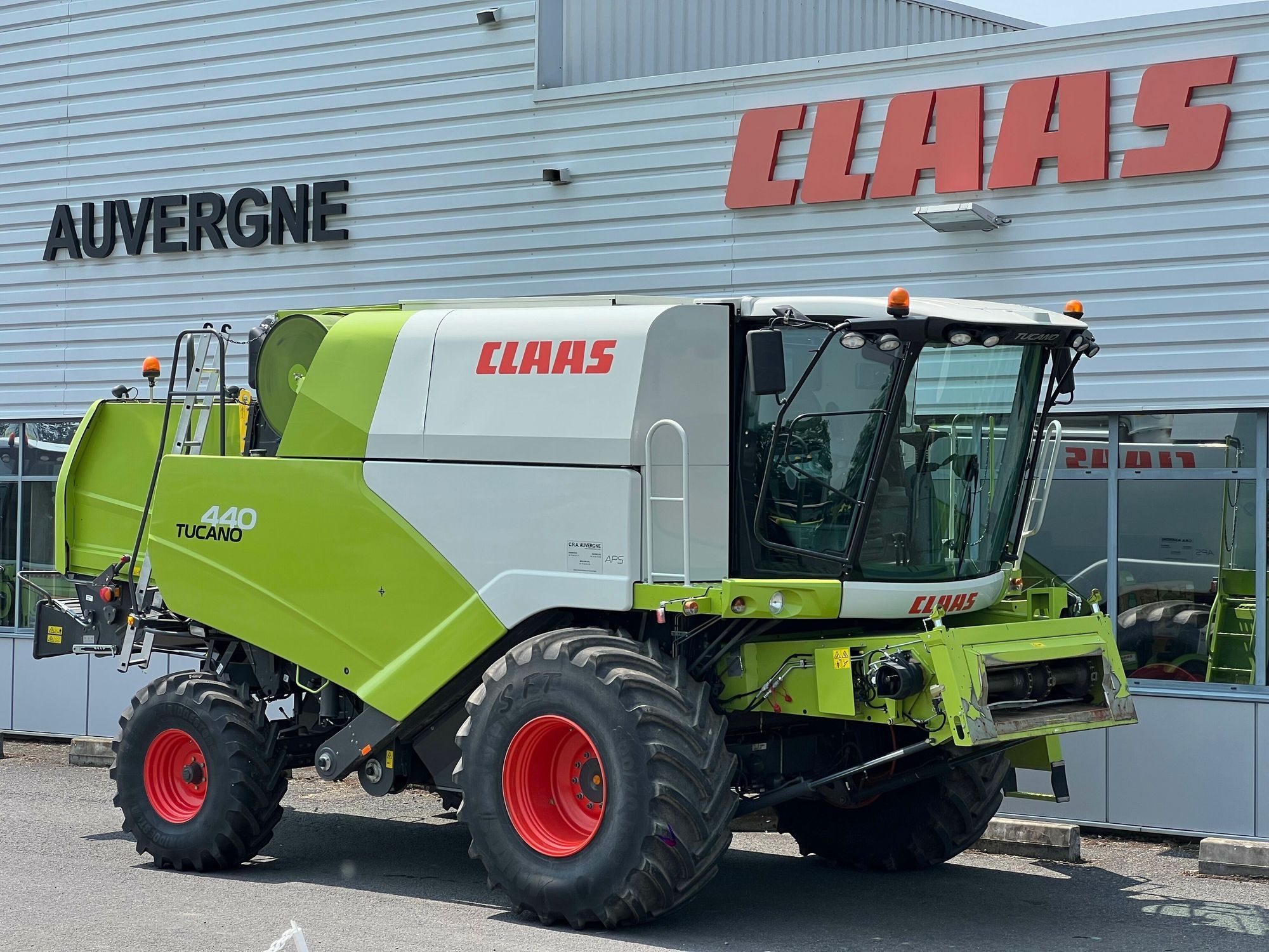 E-FARM: Claas Tucano 440 - Kombájn - id 8LYLG2N - 149 000 EUR - Gyártási év: 2018 - Üzemóra (motor): 2220,Franciaország