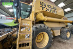 New Holland TX 68 combine €42,000