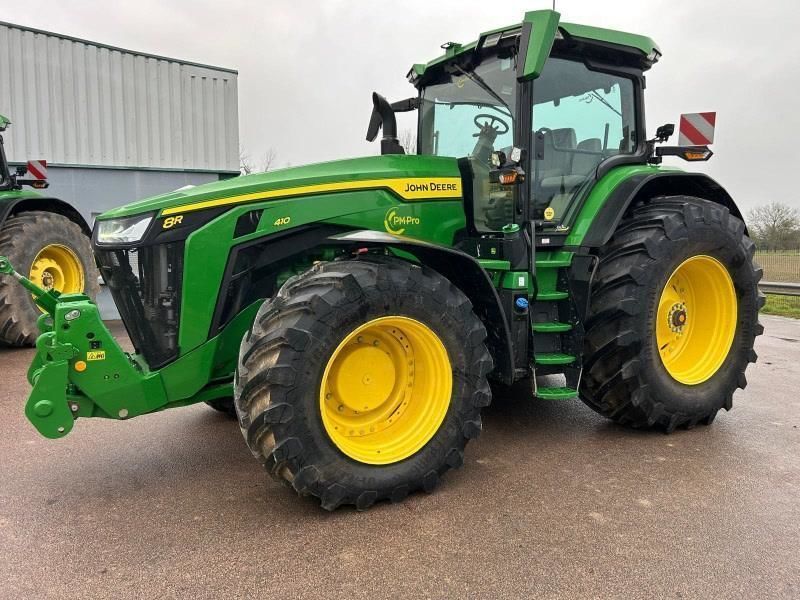 John Deere 8R 410 Tractor €295,000