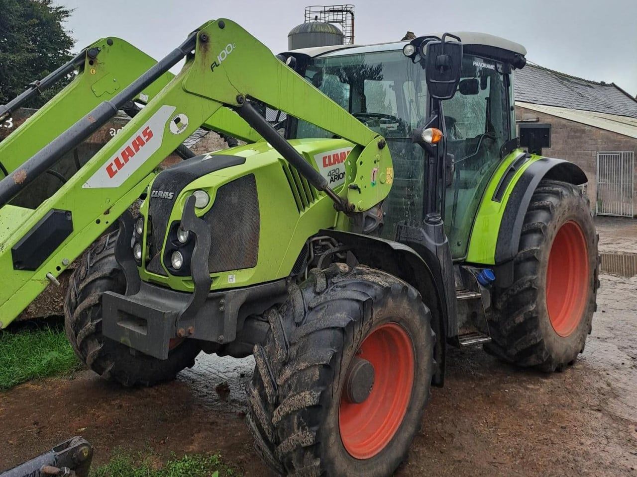 Claas Arion 420 Tractor €48,110