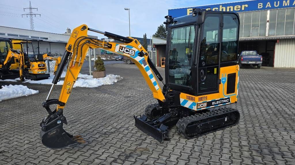 JCB 19c-1 etec Mini-pelle 39 800 €