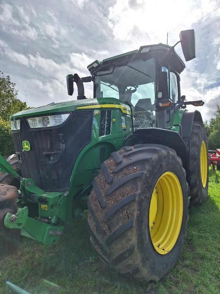 John Deere 7R 310 Tractor €165,500