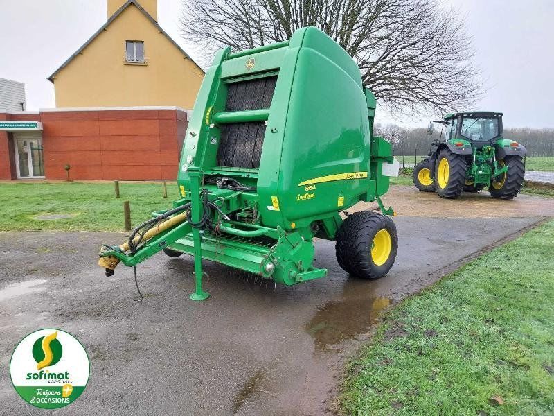 John Deere 864 Bálázó 16 900 EUR