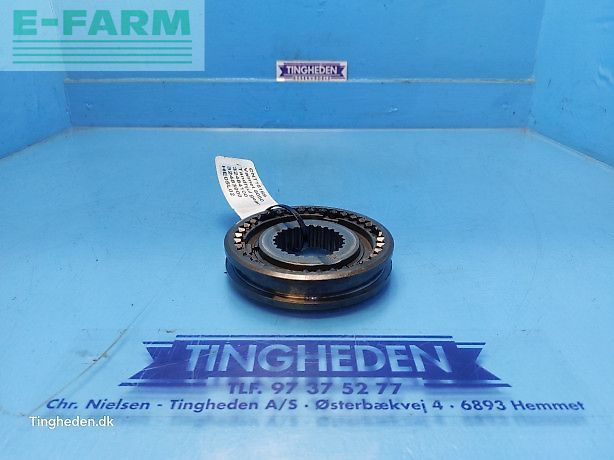 Valmet 8050 tandhjul 32484100 Трактор