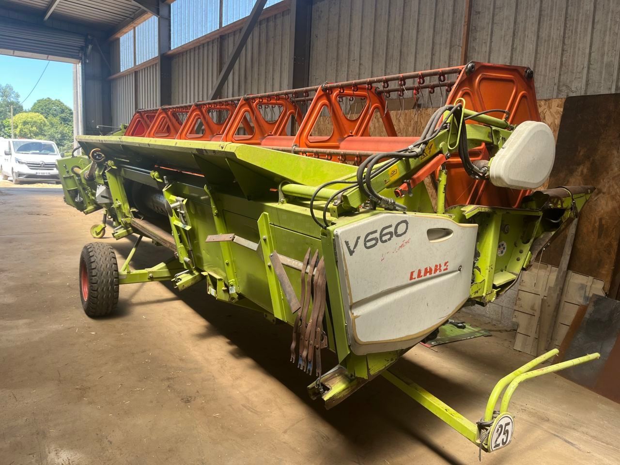 E-FARM: Claas v660 - Header - id S9EG9HN - €11,500 - France