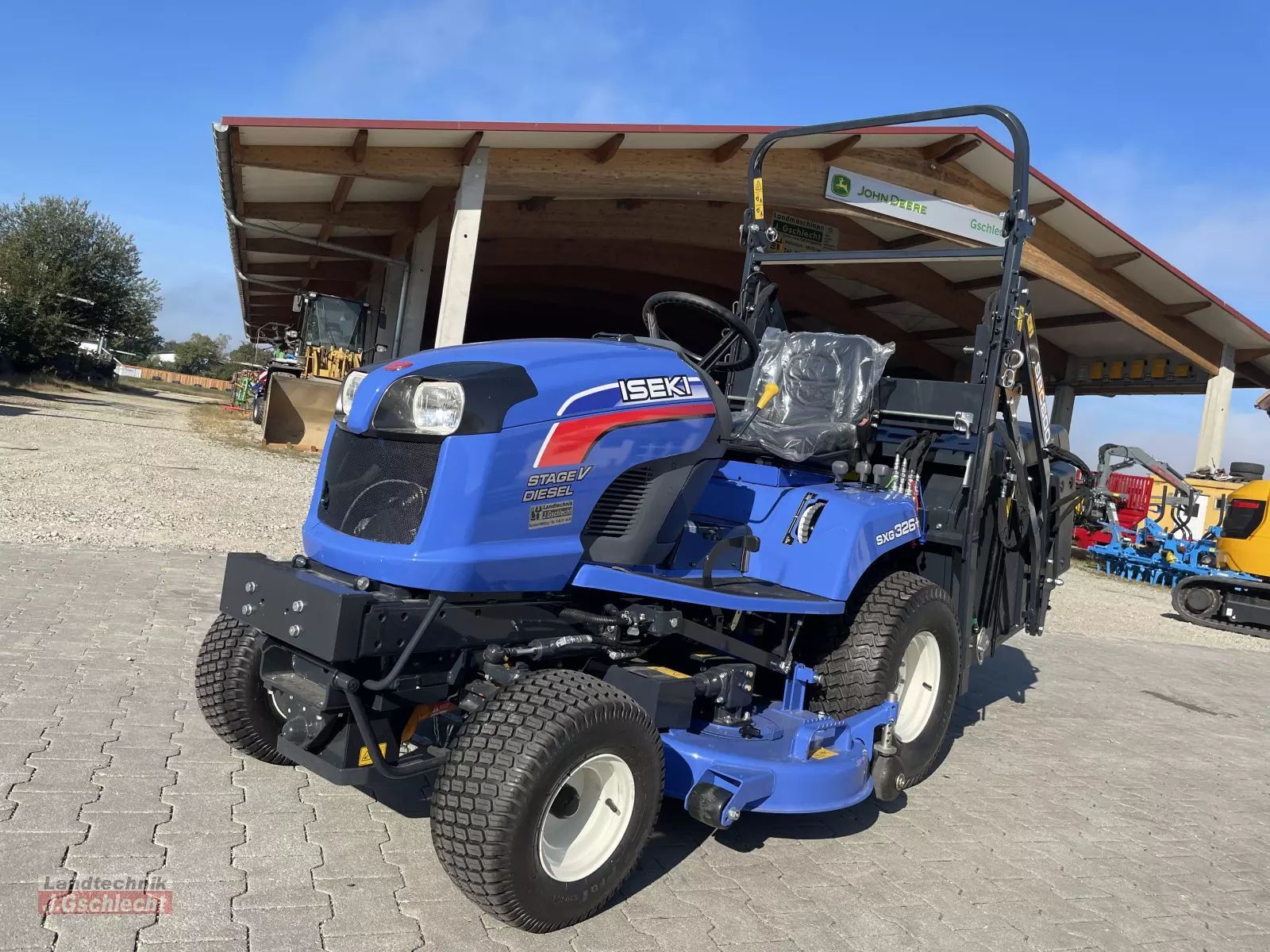E-FARM: Iseki SXG 326 - Tractor - id FZAHAMY - €19,244 - Year of construction: 2022 - Engine power (HP): 25,Germany