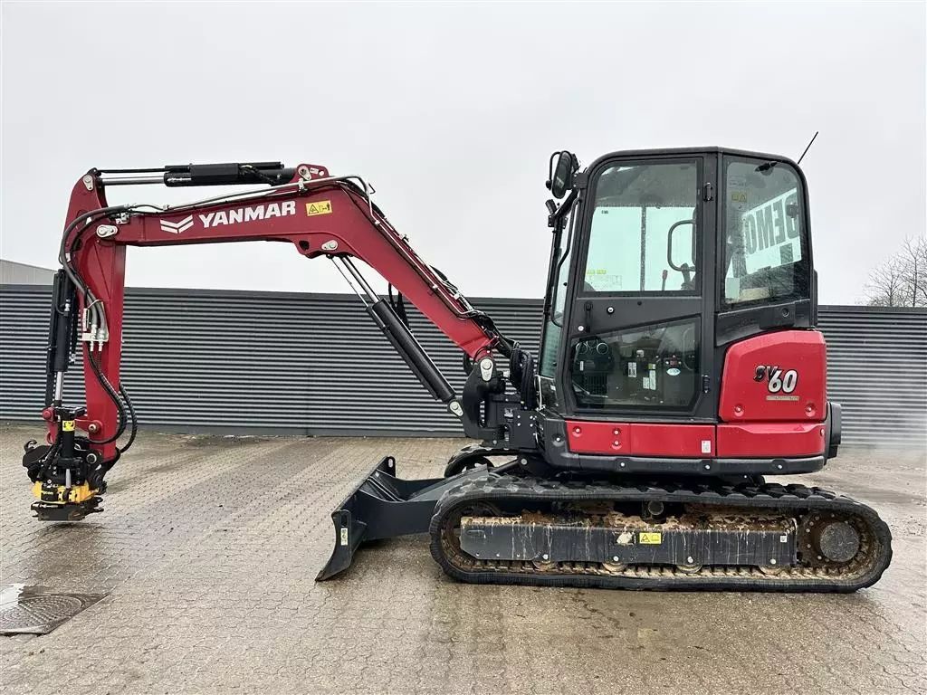 E-FARM: Yanmar sv60-6b med engcon ec206 - Pelleteuse - id CNIAFVC - 78 405 € - Année: 2022 - Danemark