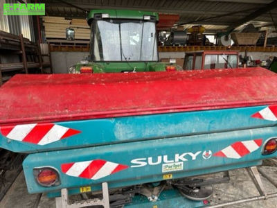 E-FARM: sulky x40+ - Fertiliser spreader - id BWLJDUK - €8,700 - Year of construction: 2017 - France