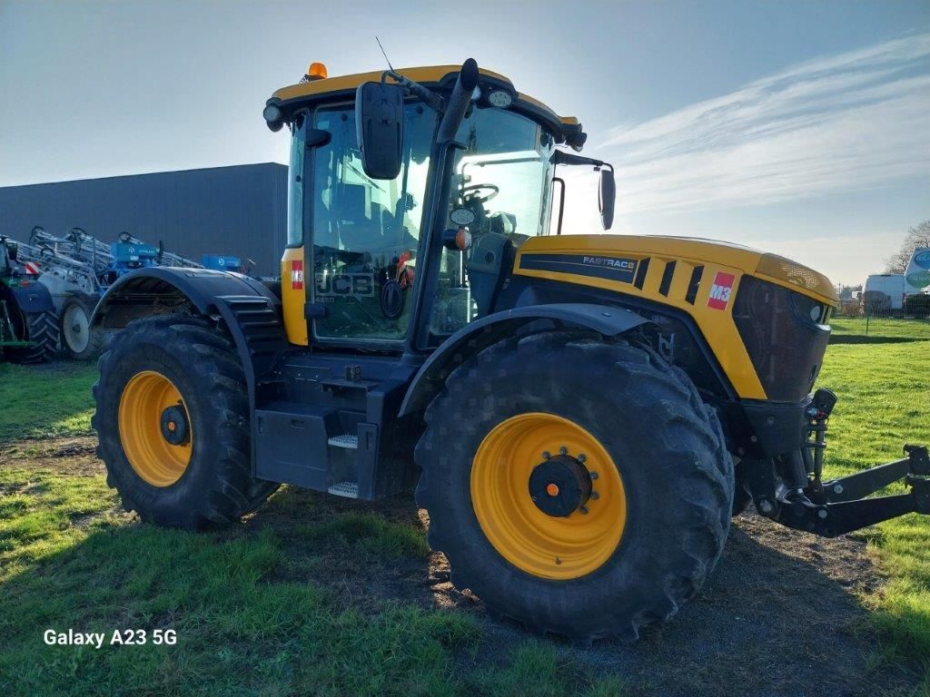 JCB Fastrac 4220 Tractor 87.000 EUR