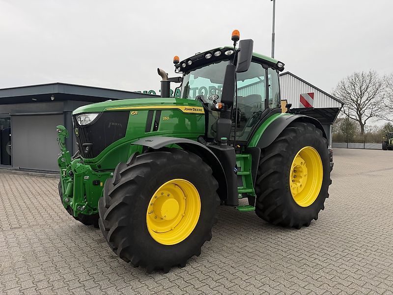 John Deere 6R 250 Traktor 195.000 €