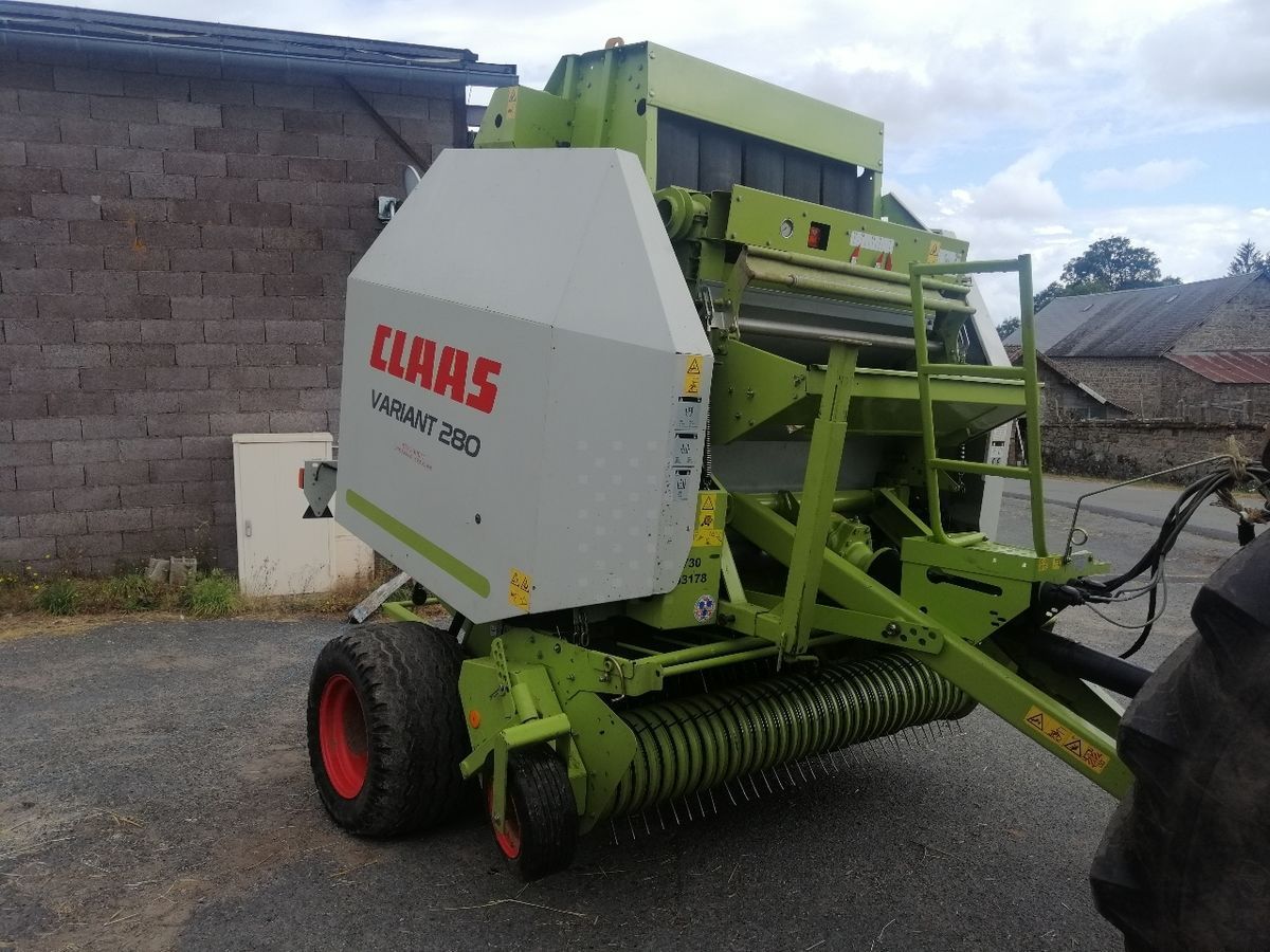 Claas Variant 280 baler 13.600 €