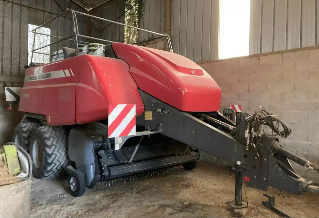 E-FARM: Massey Ferguson 2270 tp - Presse à balles - id SBLWGID - 95 000 € - France