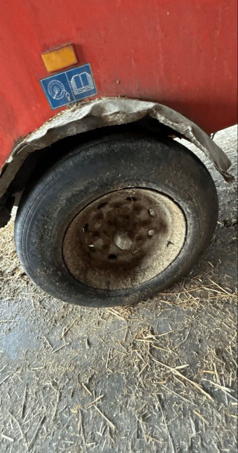 Kuhn .profile 18 Mixer feeder €8,000