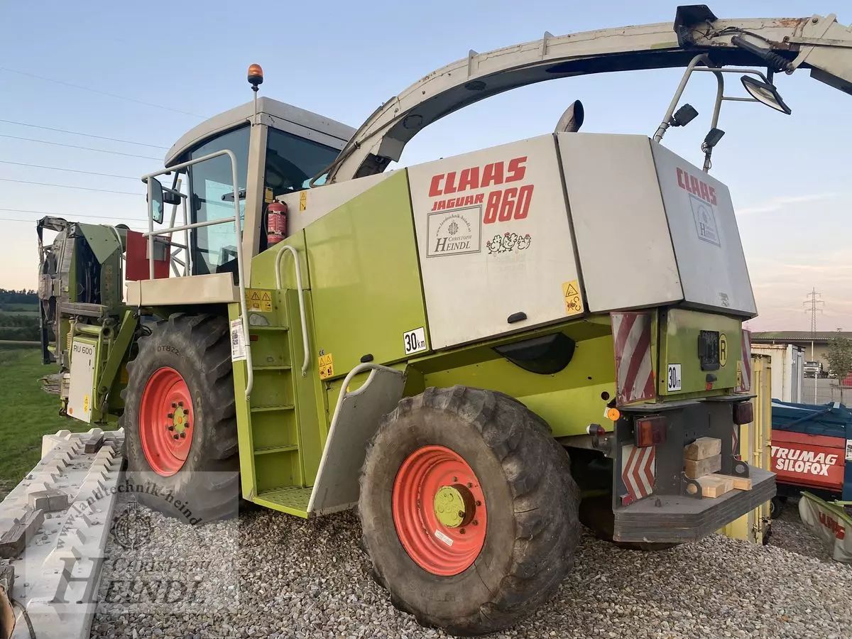 E-FARM: Claas Jaguar 860 - Ensileuse traînée - id IGC7GWQ - 39 990 € - Année: 1997 - Puissance du moteur (chevaux): 414,Autriche